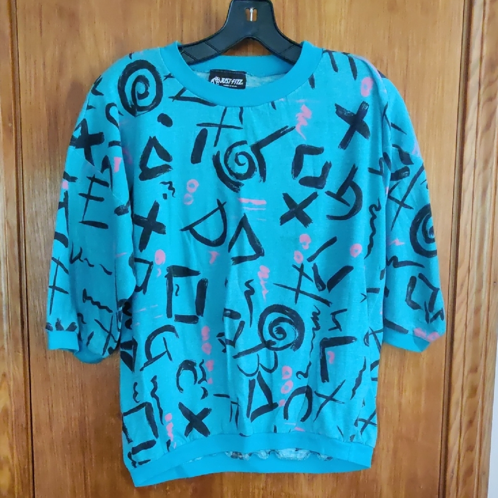 Retro Graphic Top